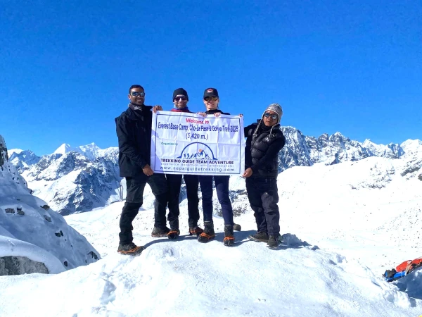 Everest Cholapass Gokyo