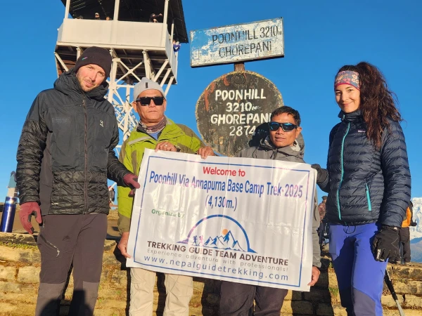 Ghorepani Group Picture Poon Hill Sunrise