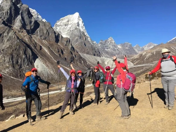 Trekkers Posing Photo Ebc