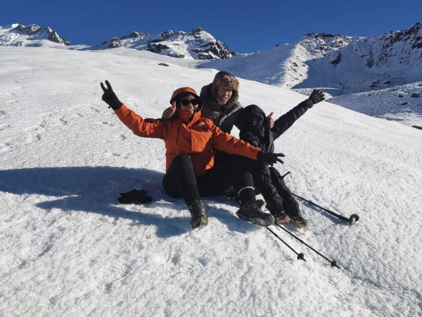 Trekkers Yala Peak 1